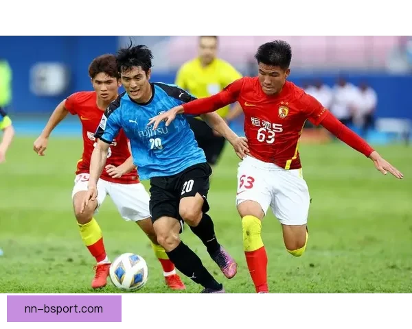 佩德里亚冠赛场表现是否符合预期引发球迷热议技术发挥数据与影响