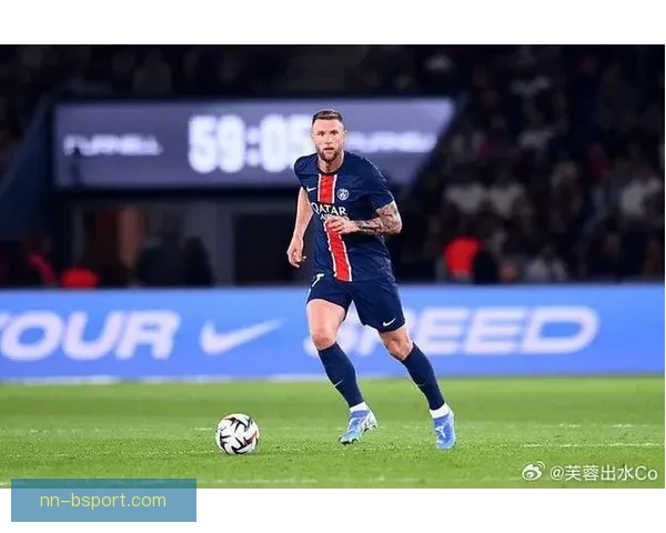 巴黎圣日耳曼宣布冬季转会窗口后卫什克里尼亚尔离队决定