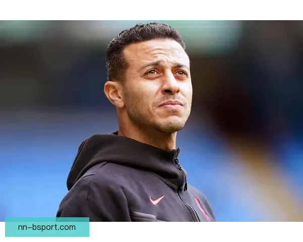 蒂亚戈宣布退役后正式加入巴萨教练组展开新篇章